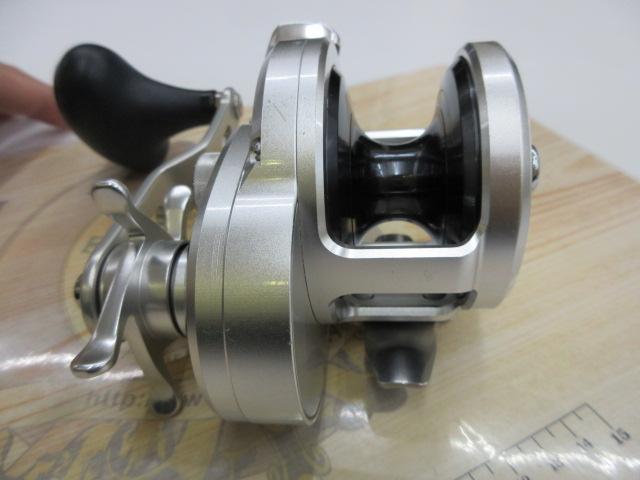 11オシアジガー 2000NR-HG｜＠ベリーネット 日本最大新品中古釣具WEB