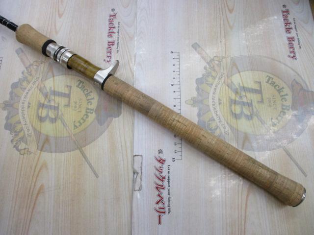 トラウトファイナリスト エクスプローラー TF-E82HC (13モデル)