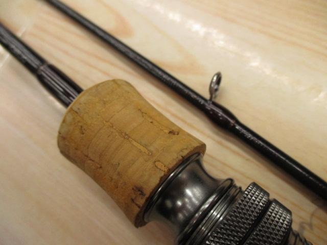 トラウティアフェリークC49L/G