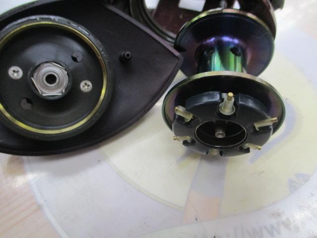 97スコーピオン 1500(浅溝スプール)