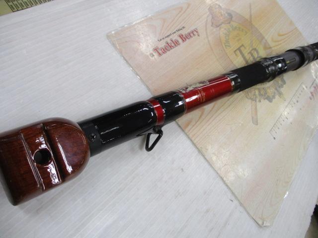 美品 Daiwa MH455B 鯉竿 メーター倶楽部 巨鯉 烈火 Amazon.co.jp: ダイワ メーター倶楽部 烈火 MH455 鯉竿3本セット