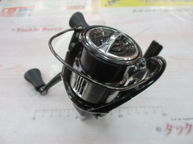 専用品23ヴァンキッシュ c3000sdh シマノ(SHIMANO) 23 ヴァンキッシュ C3000SDH ☆特別割引品 ヴァン