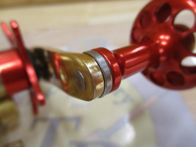 タイタニックレッドアイシス300