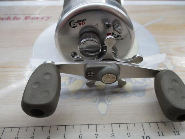 SM5600CL シルバー(リムステッカーなし)