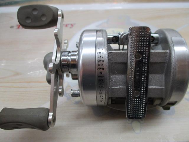 SM5600CL シルバー(リムステッカーなし)