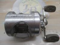 SM5600CL シルバー(リムステッカーなし)