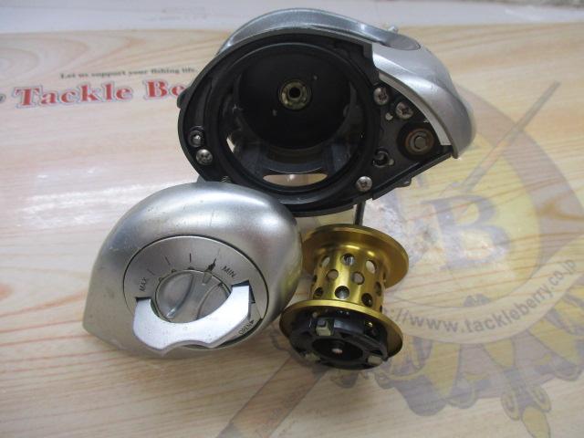 04スコーピオンMg 1001