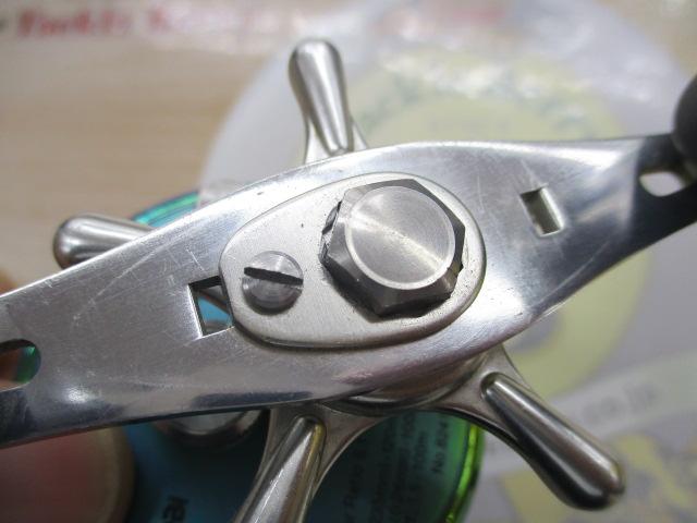 バリウスF200スペクトル 