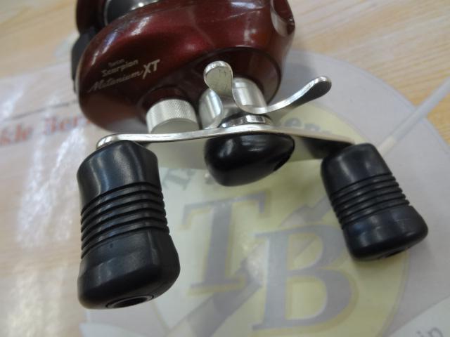 メタニウムXT RH(赤)