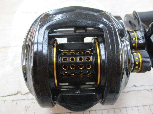 中古品★ReveD ブレイブ／BLACK SEQUENZ（シークエンズ）】PB RHD KNIT ZIP PK / プレイボーイ