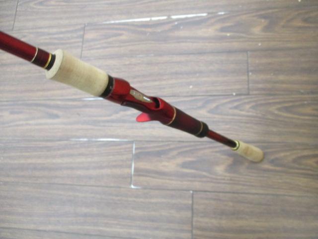 18ワールドシャウラ 1704R-2｜＠ベリーネット 日本最大新品中古釣具WEB