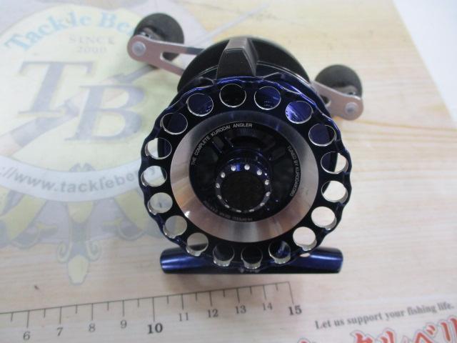 カセ筏師 THEセンカンイカダ 60HG-SB(左)