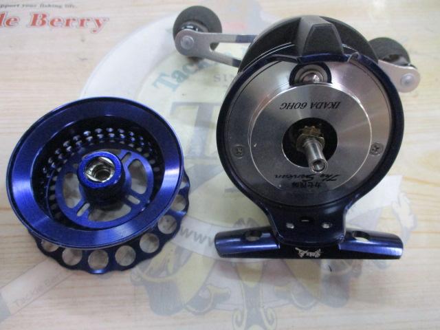 カセ筏師 THEセンカンイカダ 60HG-SB(左)