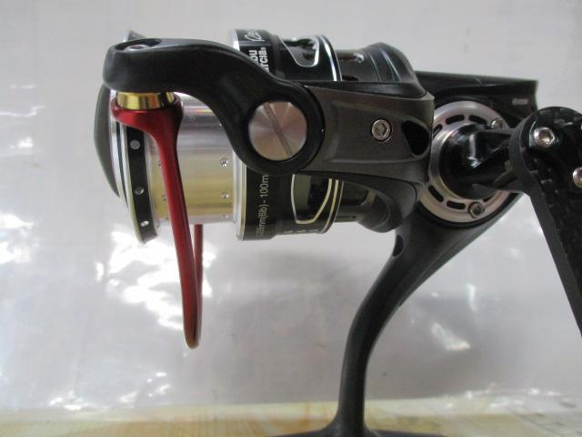 レボＭＧＸシータ２５００ＳＨ　美品 2020年アブ・ガルシア新製品スクープ！ 大人気スピニングリール・レボ