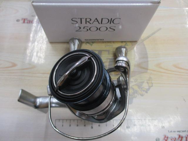 19ストラディック 2500S