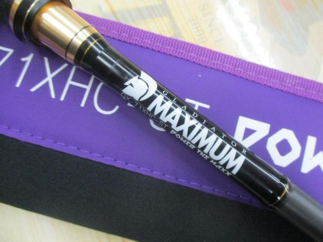 美品　グラディエーター マキシマム　パワー・ザ・マックス GX-71XHC-ST レイドジャパン】ソリッドティップ採用のXHパワーロッド