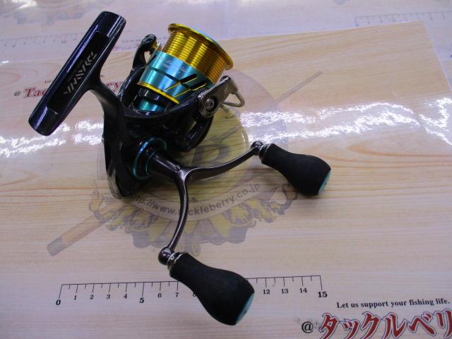 17エメラルダスMX 2508PE-H ダイワ 17エメラルダス MX 2508PE-H-DH/M420M エギング リール 美品