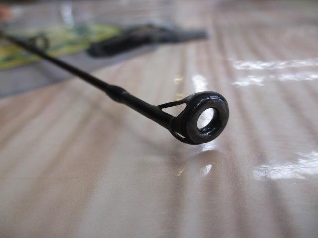 スコーピオンEV 1600SS (赤ブランクス)