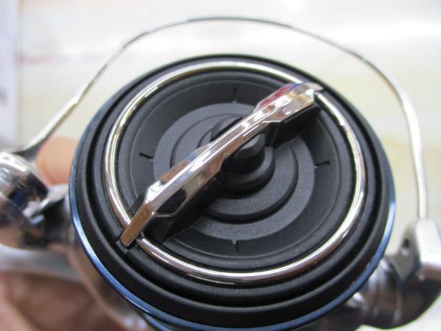 19ストラディック 2500S