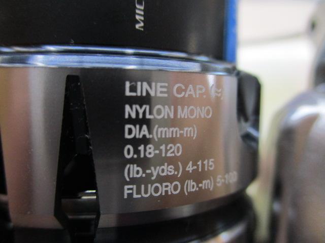 19ストラディック 2500S