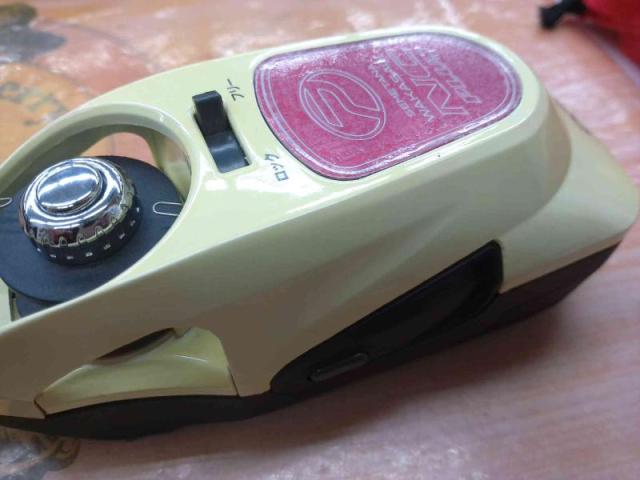 攻棚ワカサギNCプラス電動 メタリックレッド