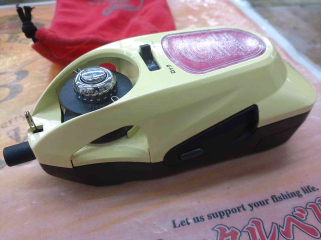 攻棚ワカサギNCプラス電動 メタリックレッド