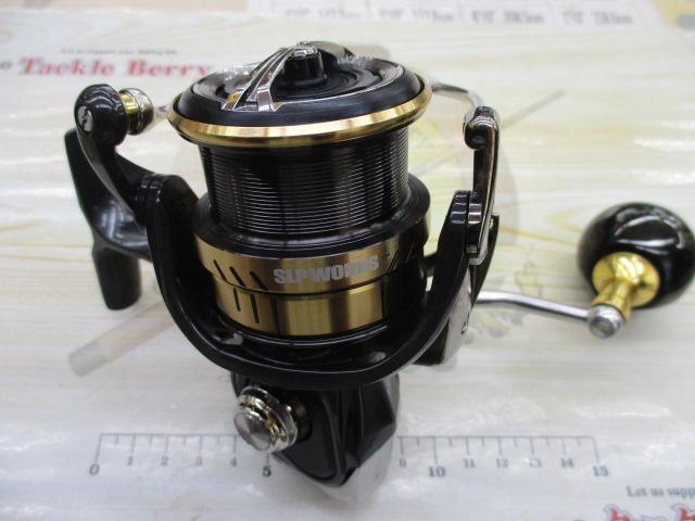 20ルビアス LT4000-CXH｜＠ベリーネット 日本最大新品中古釣具WEBショップ