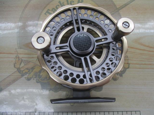 黒鯛師 THEアスリートヘチ 90W-TG チタン/ゴールド