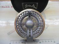 黒鯛師 THEアスリートヘチ 90W-TG チタン/ゴールド