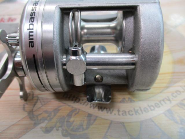 SM3600C シルバー(ambassadeurロゴリムステッカー)