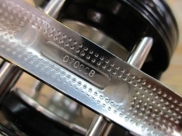 5600C クラシック ブラック