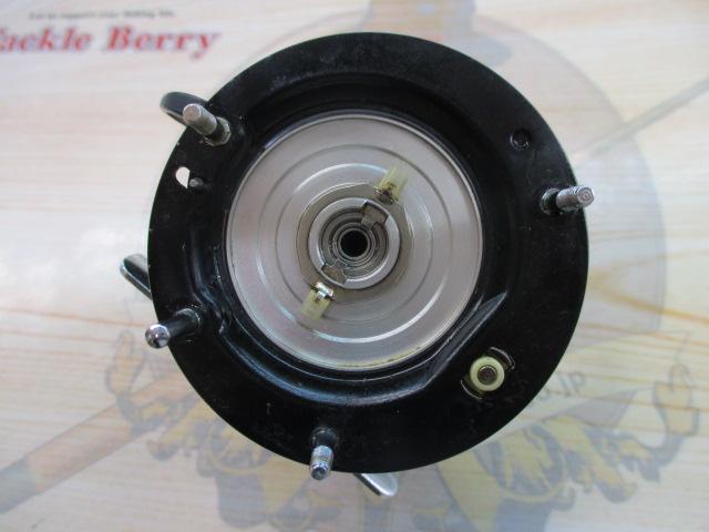 5600C クラシック ブラック