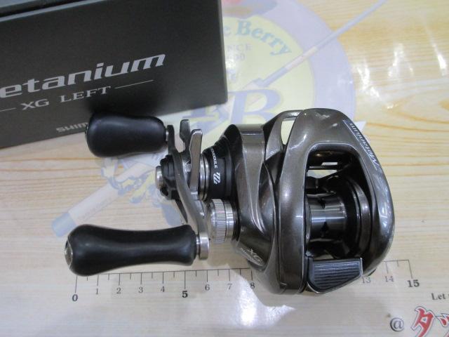 知覚の宙吊り 注意、スペクタクル、近代文化　クレーリー 1980年代のニューヨークを生きたキース・ヘリングの作品を、写真や資料