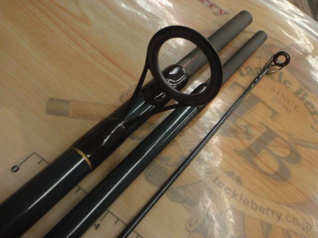 センチュリーオンディーヌシーバス 1203