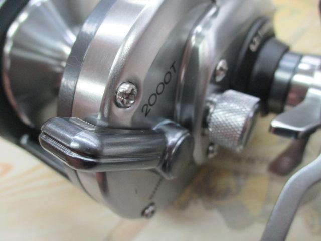 23スピードマスター石鯛 2000T