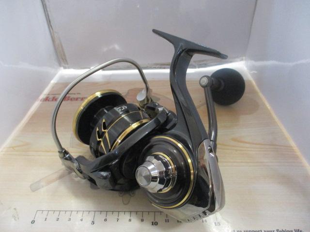 22カルディアSW 8000-P