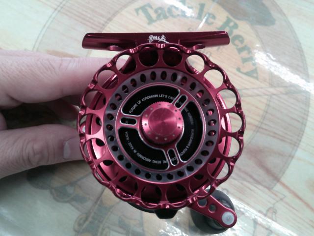 カセ筏師 THEチヌリミテッドV大チヌ 65-R(左) レッド