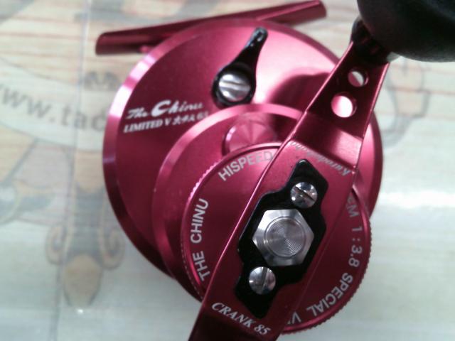 カセ筏師 THEチヌリミテッドV大チヌ 65-R(左) レッド