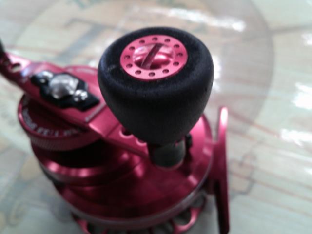 カセ筏師 THEチヌリミテッドV大チヌ 65-R(左) レッド