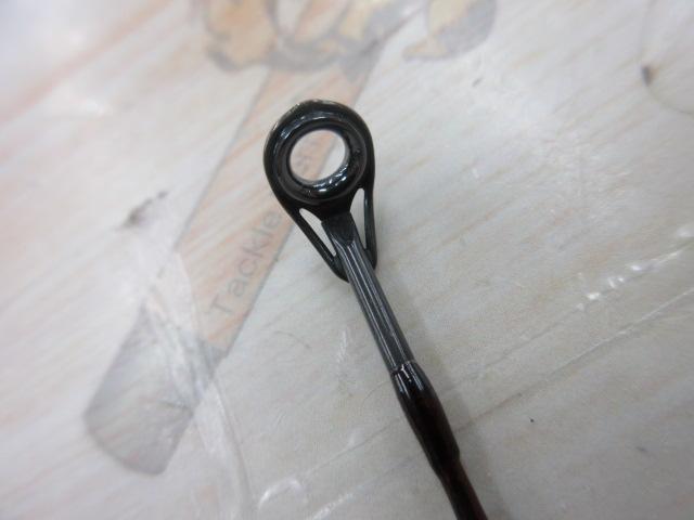 スコーピオン 2600F-4