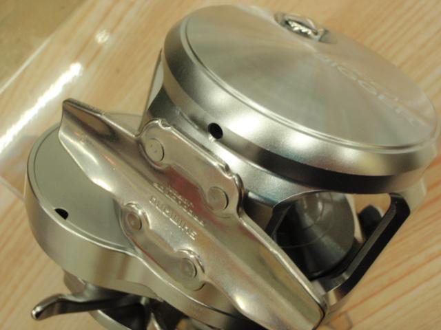 17オシアジガー 2000NRHG｜＠ベリーネット 日本最大新品中古釣具WEB