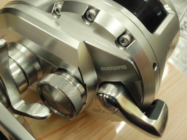 17オシアジガー 2000NRHG｜＠ベリーネット 日本最大新品中古釣具WEB