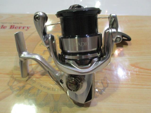 19ストラディック 2500S