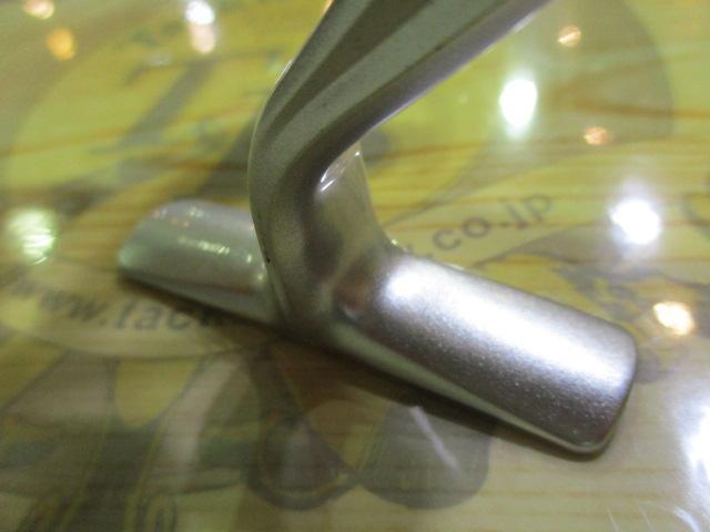 19ストラディック 2500S