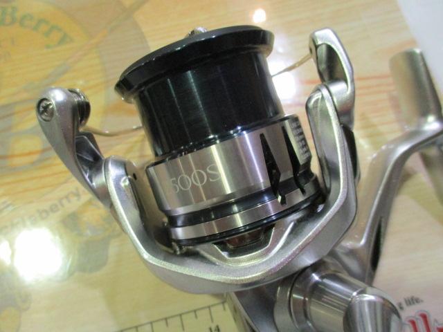 19ストラディック 2500S