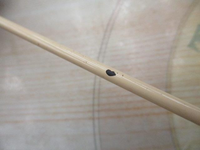 フリーソウル クリーム/オレンジスレッド