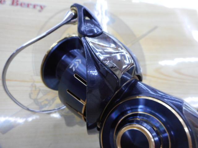 23ソルティガ 4000-H