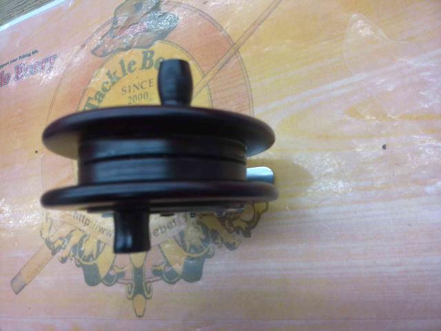 重利作ウッドリール