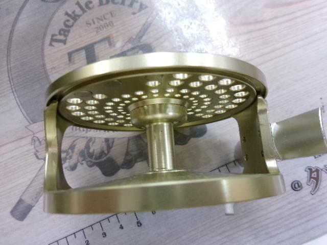 マリエット MR-8A ゴールド