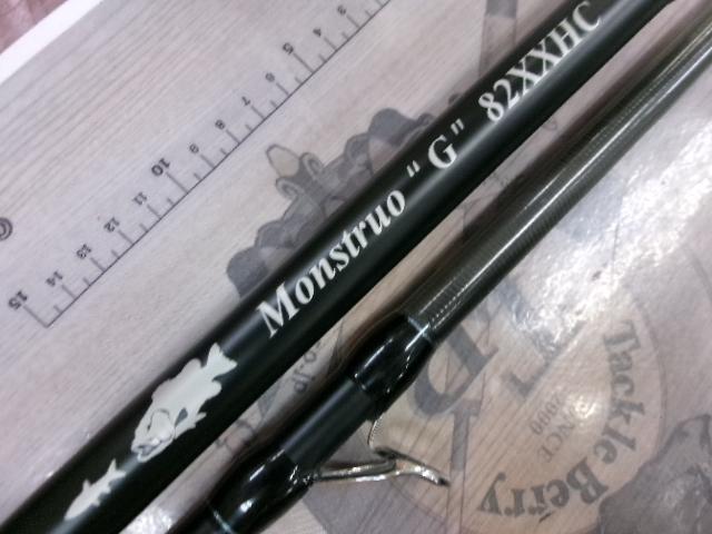 モンストロG82XXHC